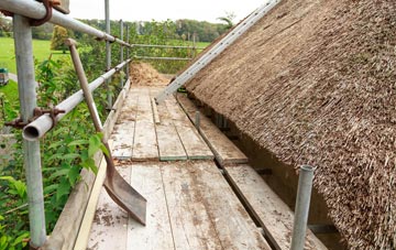 advantages of Highlands thatch roofing
